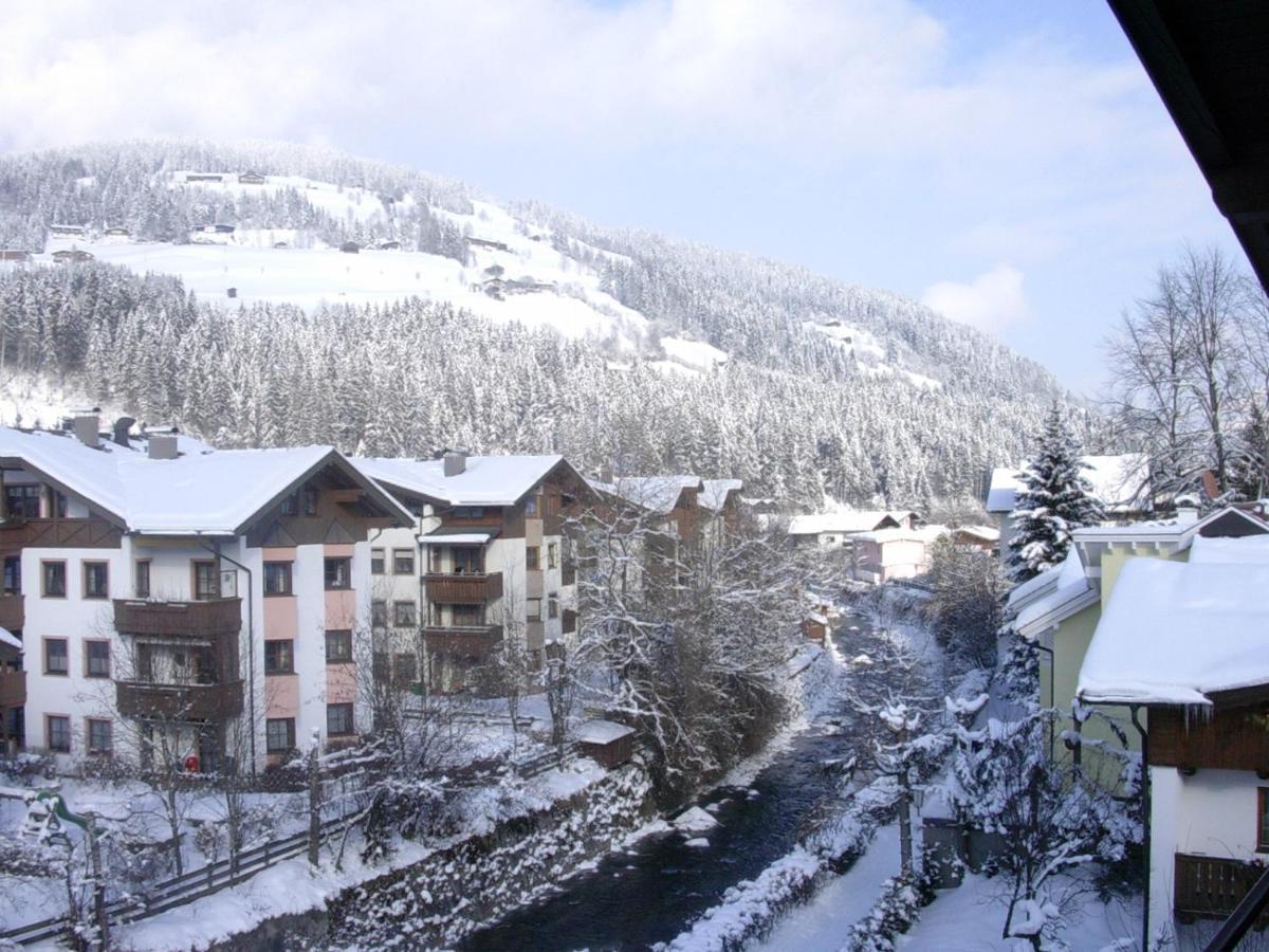 الشقق الفندقية كيرشبرغ ان تيرولفي  Gaestehaus Roland المظهر الخارجي الصورة